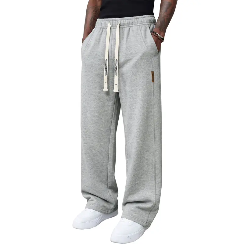 Men’s casual pants —loose straight-leg